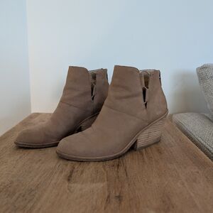 Eileen Fisher Taupe Cutout Leather Ankle Booties